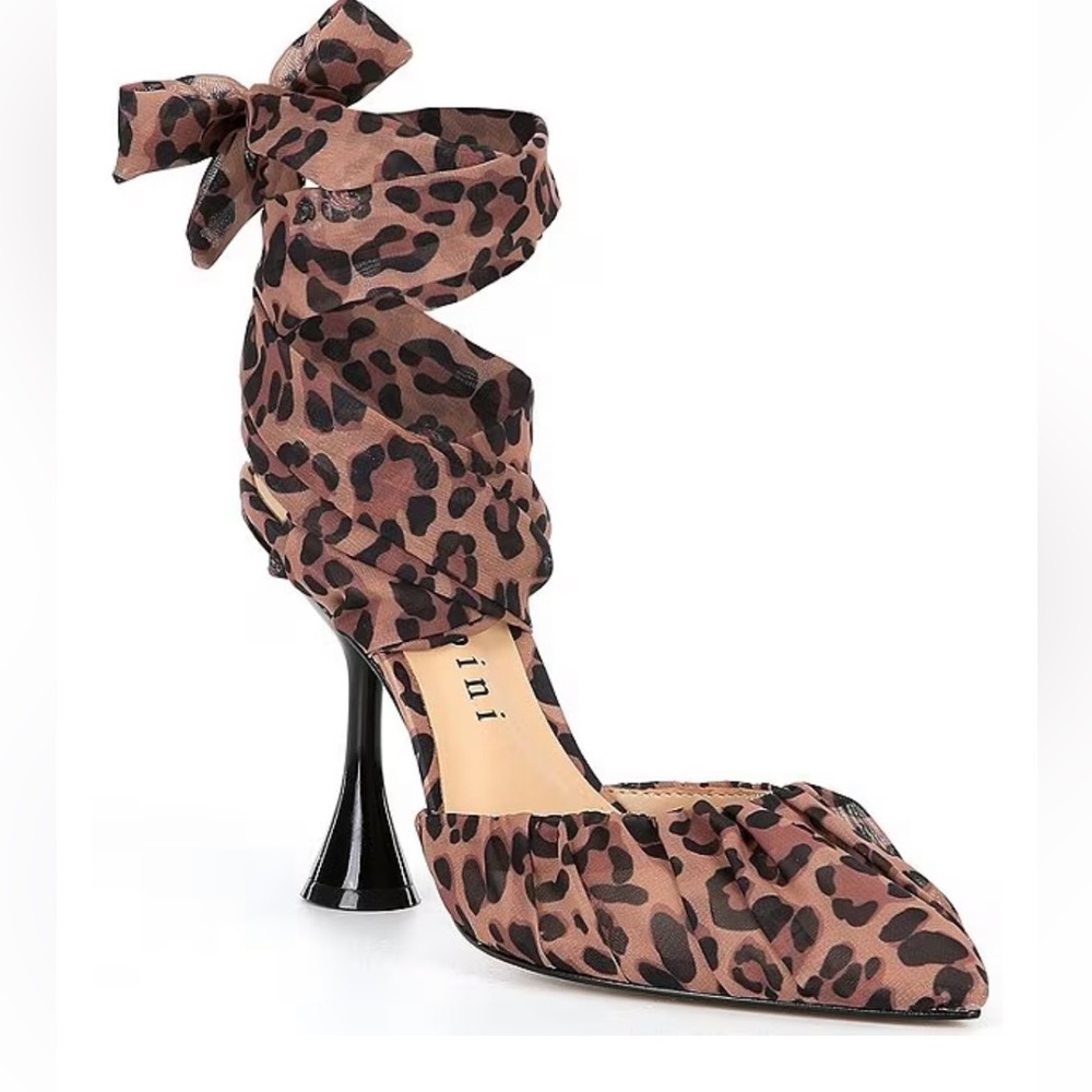 Gianni Bini Henzlee leopard print chiffon wrap-up heels. Nwob